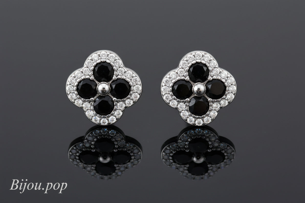 Radiant 18K Gold Bloom Studs