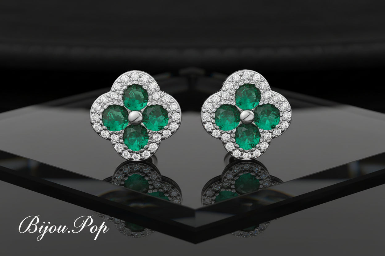 Radiant 18K Gold Bloom Studs